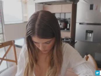 rebeccastonee chaturbate stream image