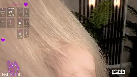 Holl1Would stripchat stream image