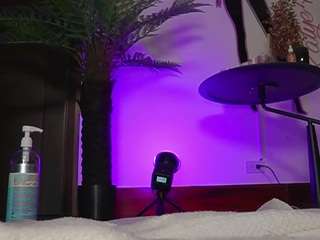 katyerave camsoda stream image