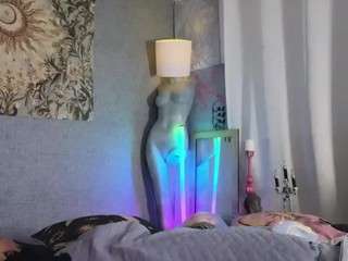 elissecinnamon camsoda stream image