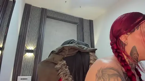 selene_red_ stripchat stream image, 15.03.2026 04:10