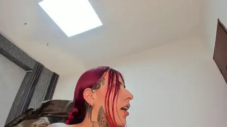 selene_red_ stripchat stream image, 15.03.2026 04:10