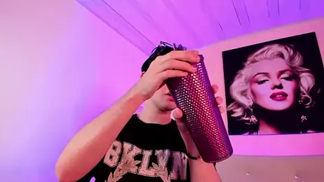 HotThreesoome stripchat stream image, 17.03.2026 12:20