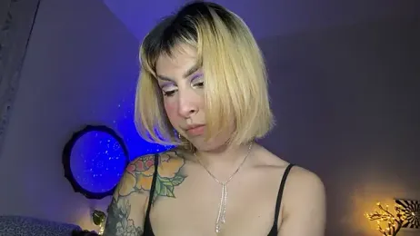 Cinamoonn stripchat stream image