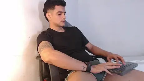 adam_levis17 stripchat stream image, 21.03.2026 05:00