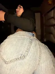 Laura-Khalifa stripchat stream image, 24.03.2026 05:30