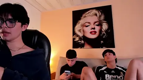 HotThreesoome stripchat stream image, 24.03.2026 12:30