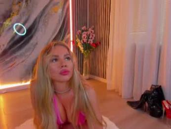 zinasquirts chaturbate stream image