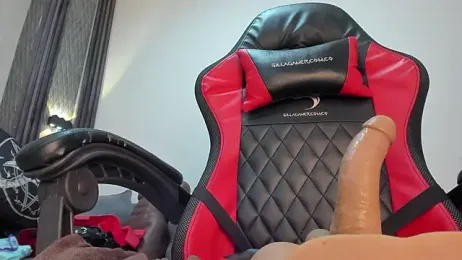 selene_red_ stripchat stream image, 25.03.2026 00:20