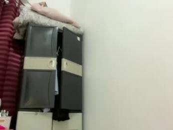 carmelasexmachinex chaturbate stream image, 26.03.2026 09:20