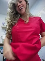 alicee16 stripchat stream image