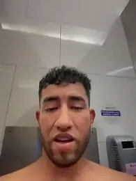 liam_bronw stripchat stream image, 30.03.2026 18:10