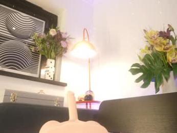 littlee33 chaturbate stream image, 30.03.2026 20:40