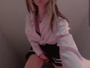 _eva_pleasure_ chaturbate stream image, 01.04.2026 07:40