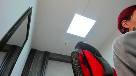 selene_red_ stripchat stream image, 02.04.2026 00:30