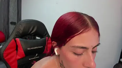 selene_red_ stripchat stream image, 02.04.2026 00:30