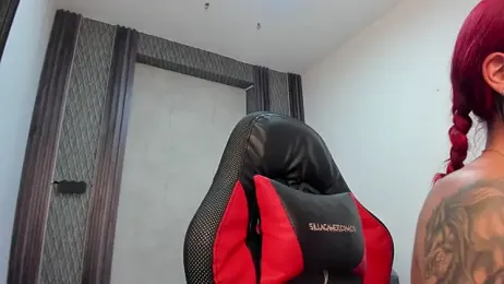 selene_red_ stripchat stream image, 02.04.2026 00:30