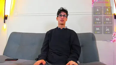 Cum_hunters stripchat stream image