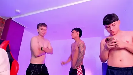 HotThreesoome stripchat stream image, 07.04.2026 14:40