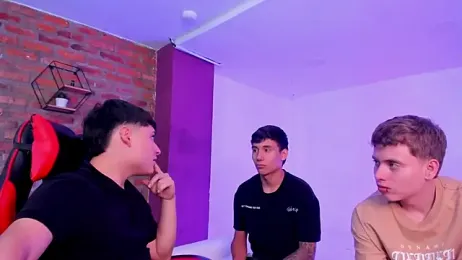 HotThreesoome stripchat stream image, 07.04.2026 14:40