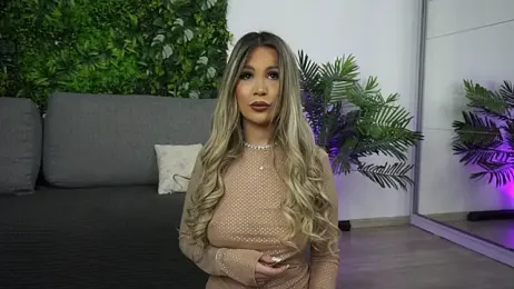 amiraroshen stripchat stream image, 12.04.2026 18:00