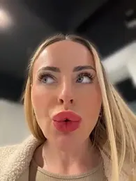 EmaSalis stripchat stream image