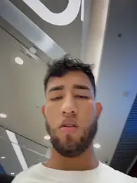 liam_bronw stripchat stream image, 13.04.2026 17:40