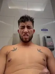 liam_bronw stripchat stream image, 13.04.2026 17:40