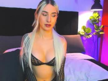 naugthymila3 chaturbate stream image