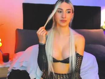 naugthymila3 chaturbate stream image