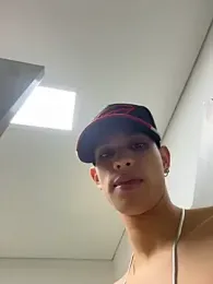 HarryGaze stripchat stream image