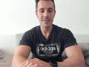 roberto4ever chaturbate stream image, 23.04.2026 11:30