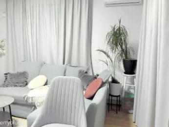 nicole_blueberry chaturbate stream image, 23.04.2026 19:20