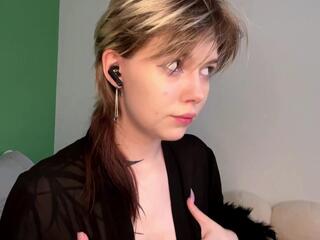 Odelyna Curless flirt4free stream image, 24.04.2026 07:00