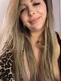 _Abril-Office1 stripchat stream image, 28.04.2026 16:00
