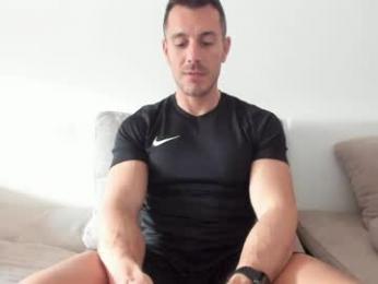 roberto4ever chaturbate stream image, 01.05.2026 05:30