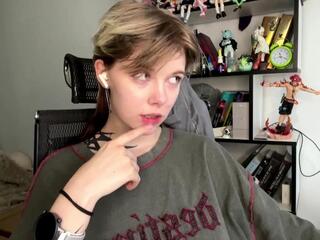 Odelyna Curless flirt4free stream image, 01.05.2026 07:10