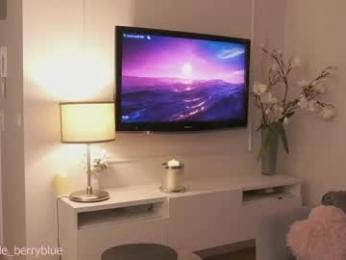 nicole_blueberry chaturbate stream image, 08.05.2026 19:10