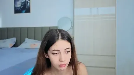 sweety_vikky stripchat stream image, 13.05.2026 00:50
