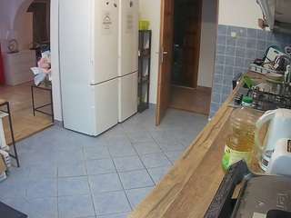 voyeurcam-julmodels-kitchen camsoda stream image, 16.05.2026 16:10