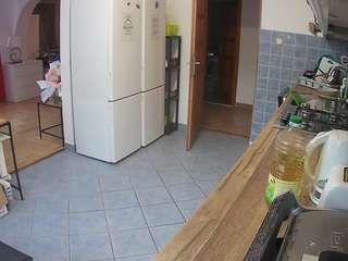voyeurcam-julmodels-kitchen camsoda stream image, 16.05.2026 16:10