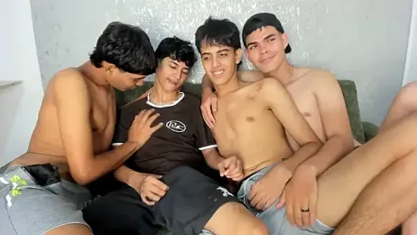 pelusos_mens stripchat stream image, 21.05.2026 19:20