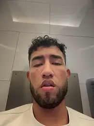 liam_bronw stripchat stream image, 22.05.2026 17:00