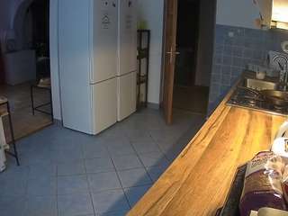 voyeurcam-julmodels-kitchen camsoda stream image, 26.05.2026 18:40