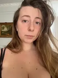 curvyflawless stripchat stream image, 05.06.2026 08:50