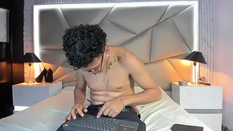 Bonny_Bonss stripchat stream image, 10.03.2025 19:20