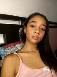 Zoe_Sweett18 stripchat stream image, 12.06.2026 18:40