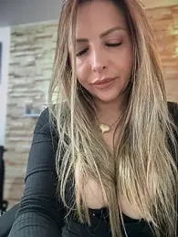 _Abril-Office1 stripchat stream image, 15.06.2026 18:40
