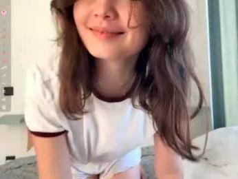hazelhartshorn chaturbate stream image, 30.06.2026 14:50