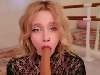 sexxxsirens chaturbate stream image, 13.07.2026 13:00